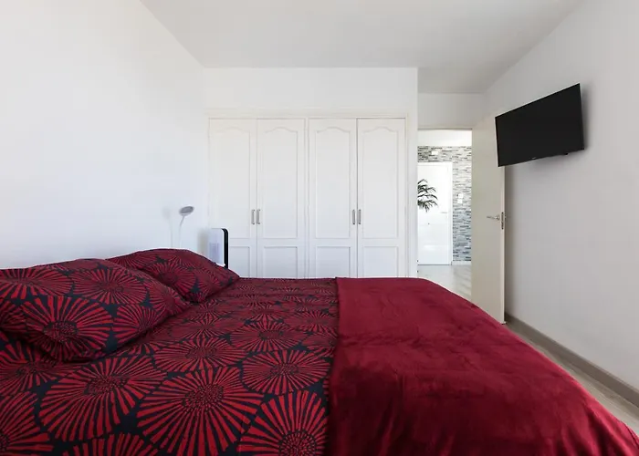 Atlantic Sunrise Apartment *